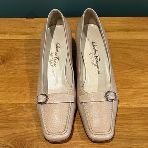 Salvatore Ferragamo Women's Beige Loafers with Buckle